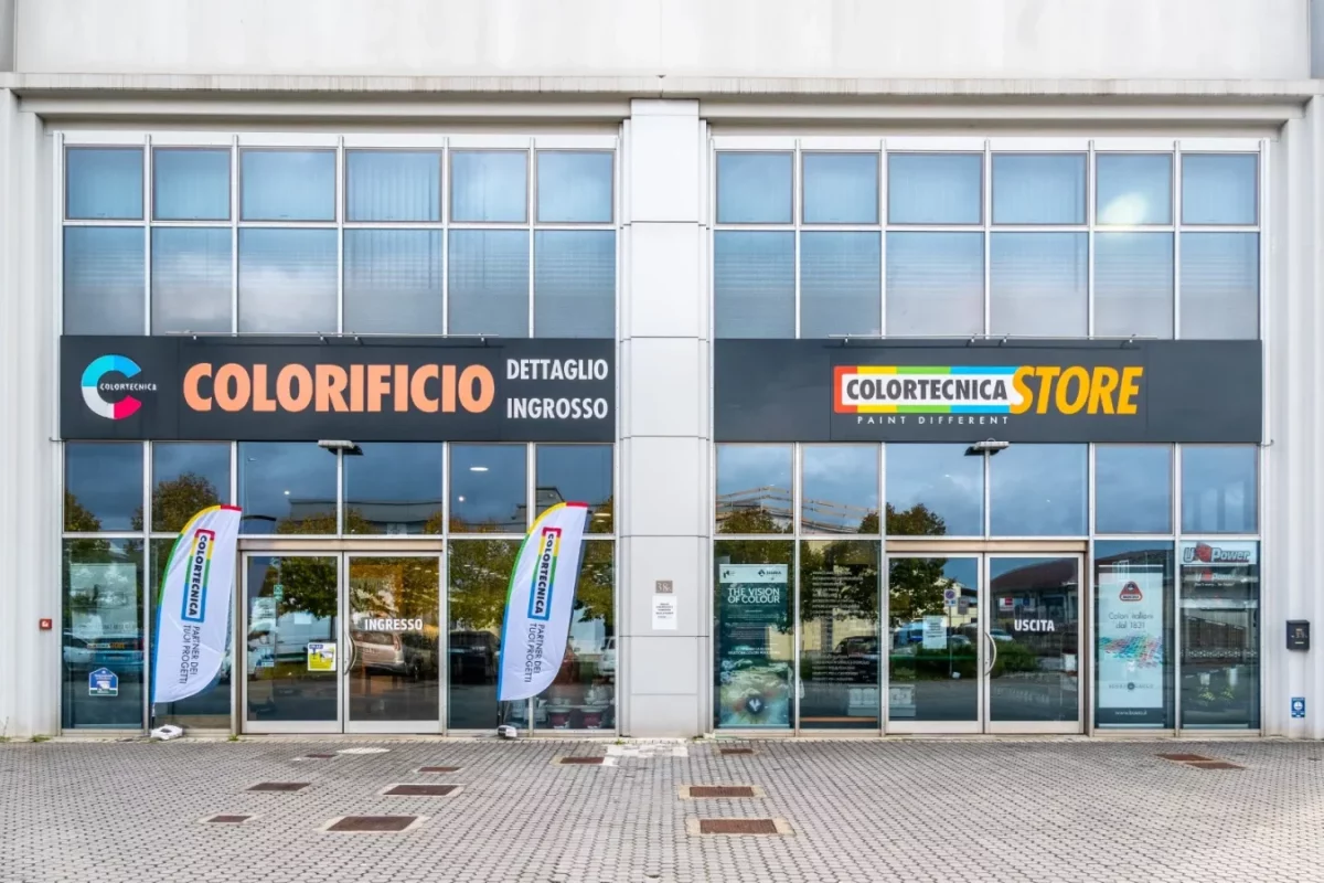 Esterno Colortecnica Pontedera